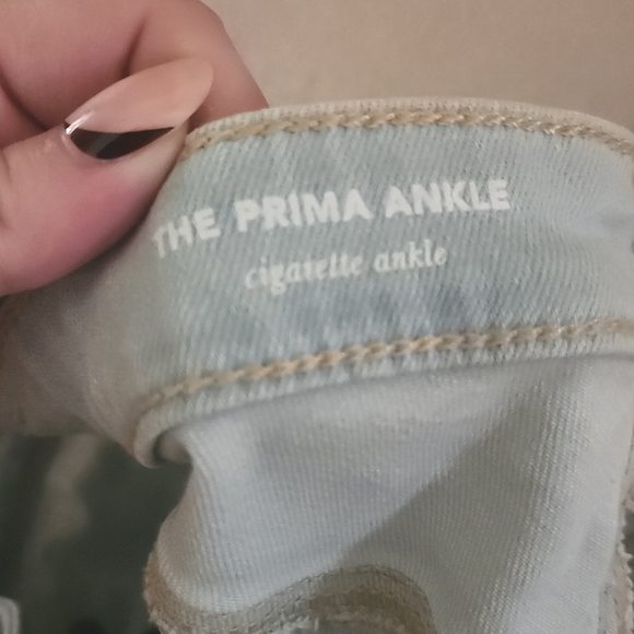 AG Denim Light Wash Skinny Jeans - Picture 3 of 6